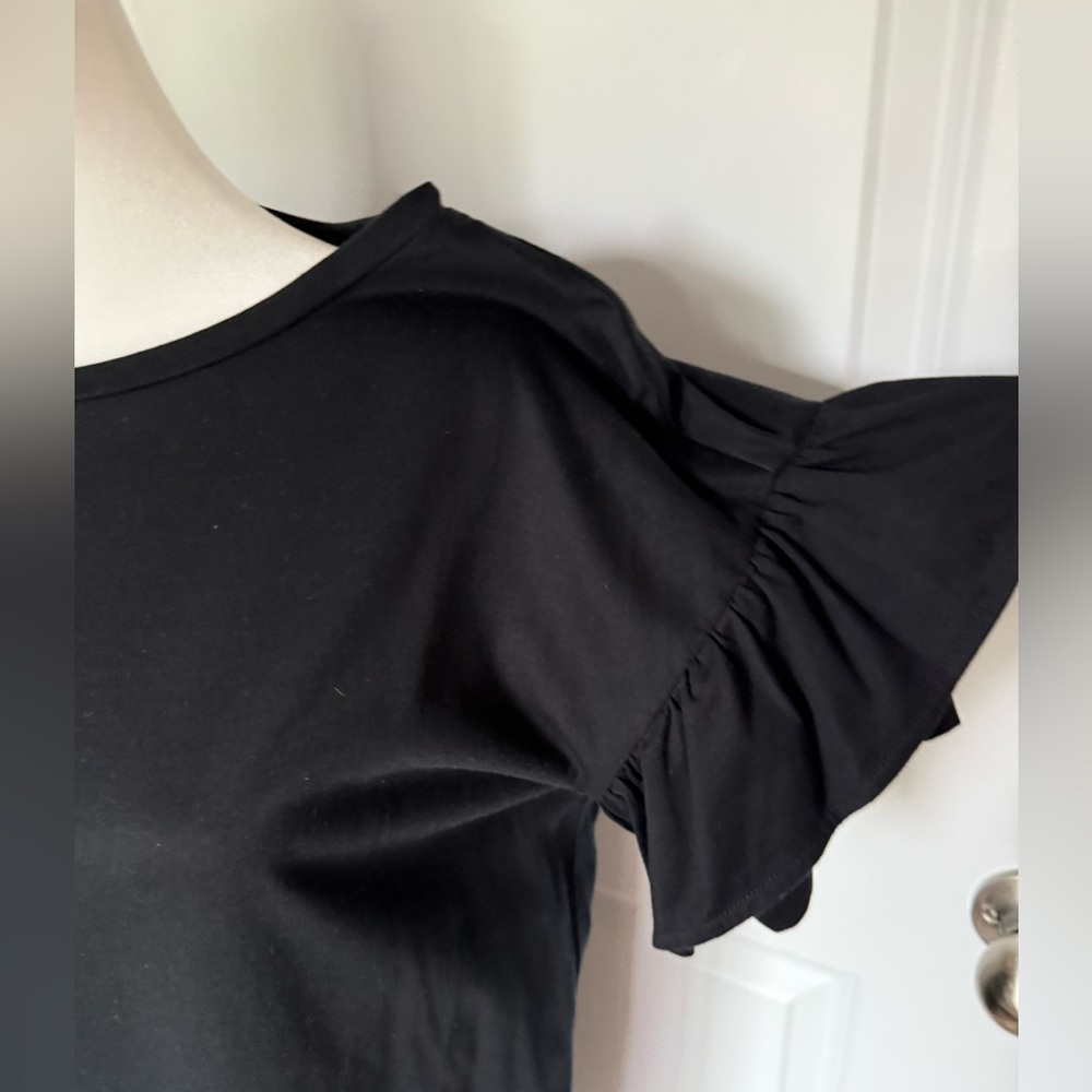 GAP Black Ruffle Sleeves T- shirt dress Size:SMALL